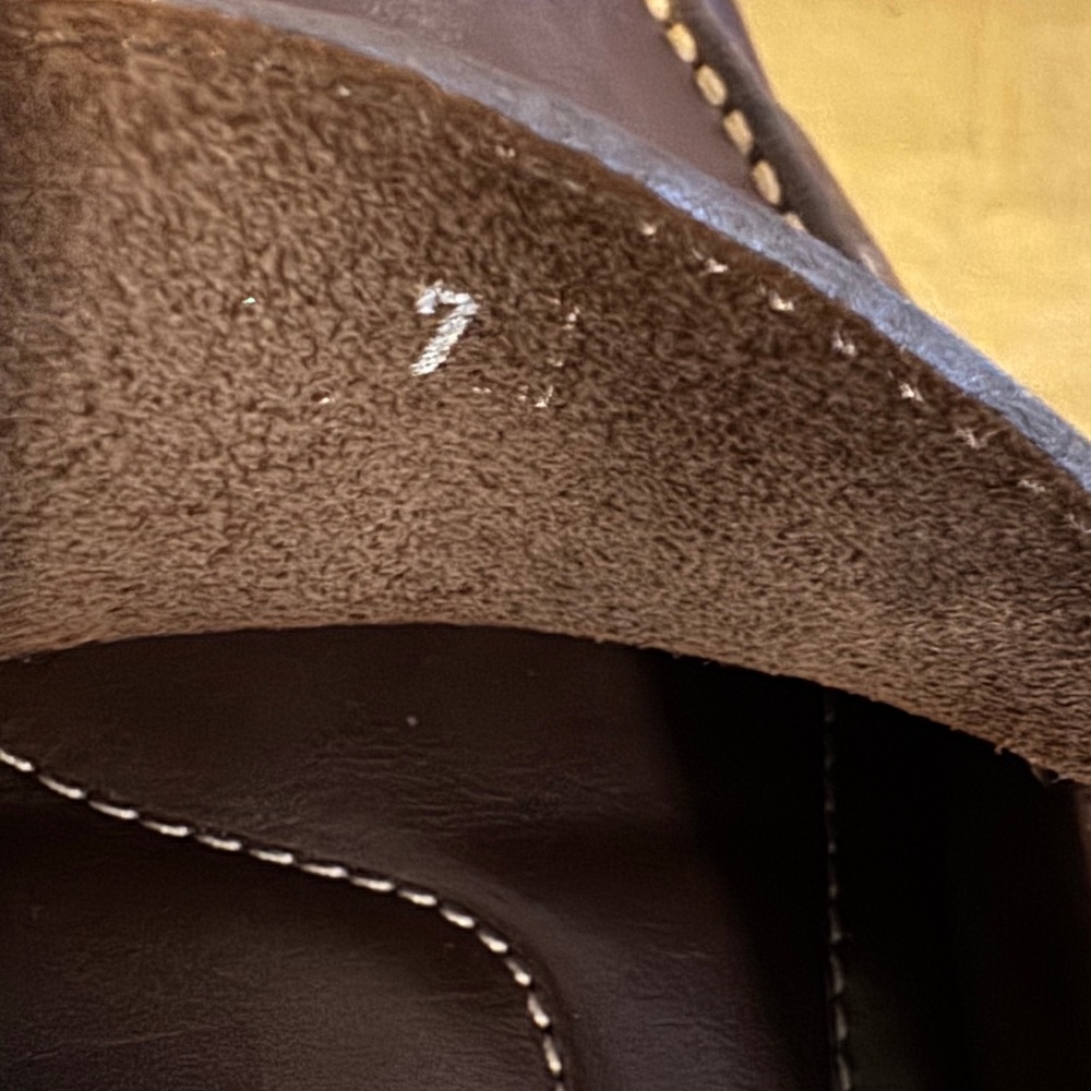 Tod's Slip On Leather Driving Loafers - Picture 4 of 6